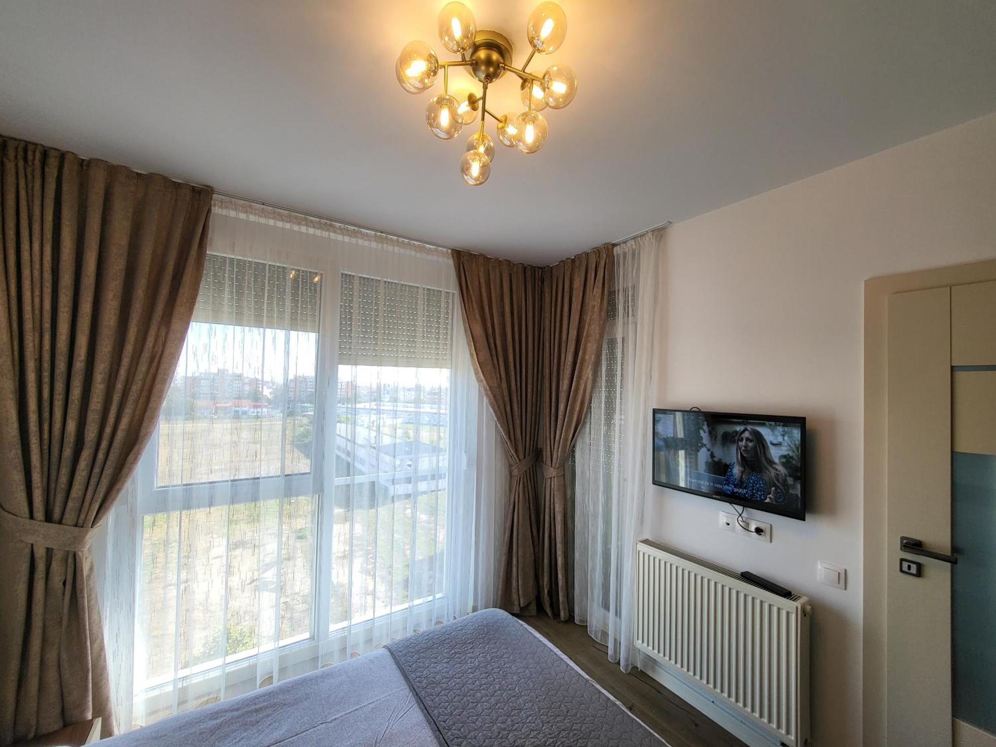 Stylish Stay - Premium - Free Parking & Central Location Oradea Eksteriør billede