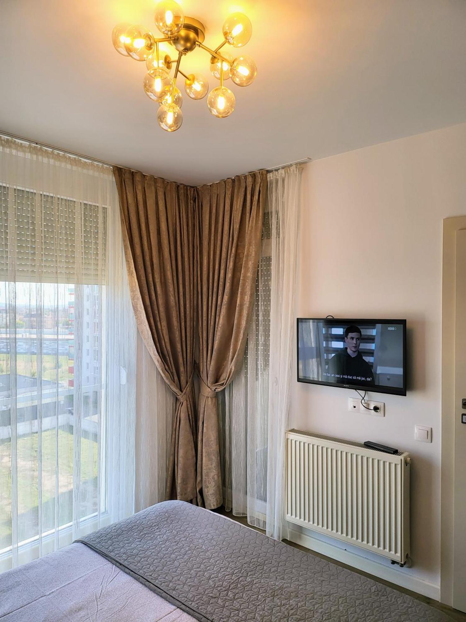 Stylish Stay - Premium - Free Parking & Central Location Oradea Eksteriør billede