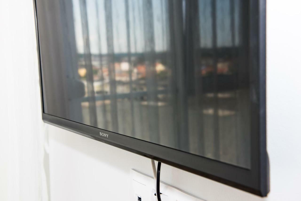 Stylish Stay - Premium - Free Parking & Central Location Oradea Eksteriør billede