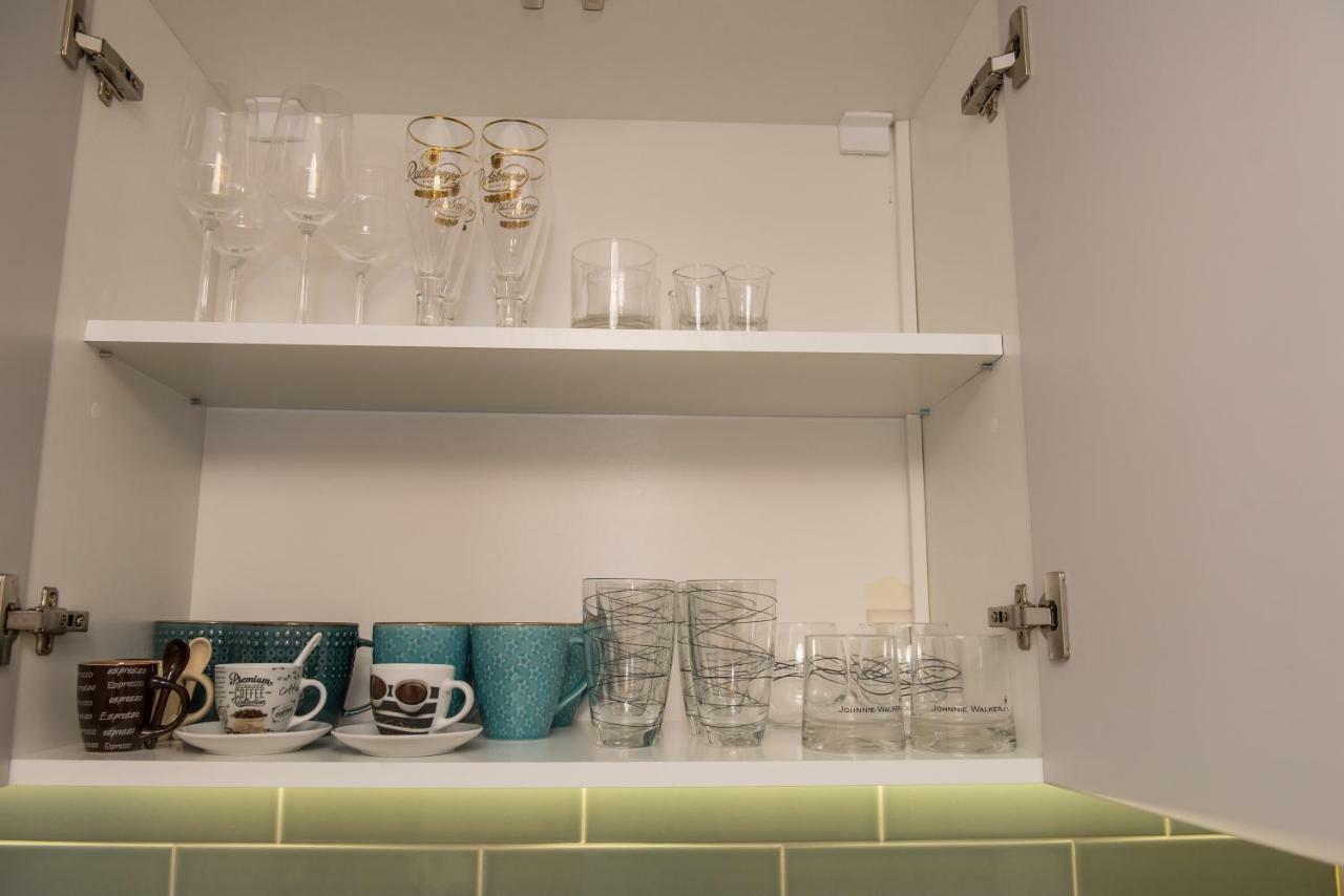 Stylish Stay - Premium - Free Parking & Central Location Oradea Eksteriør billede
