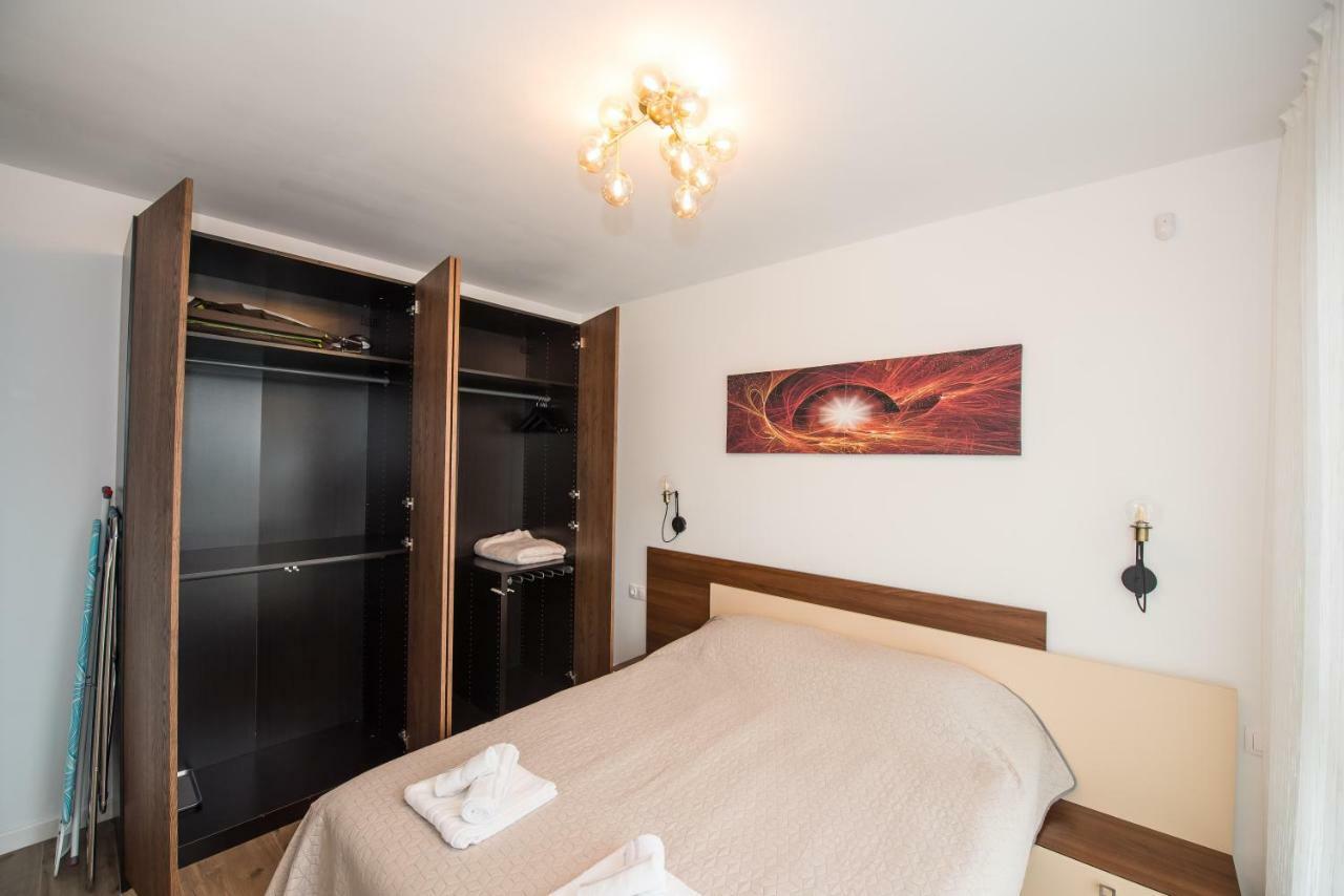 Stylish Stay - Premium - Free Parking & Central Location Oradea Eksteriør billede