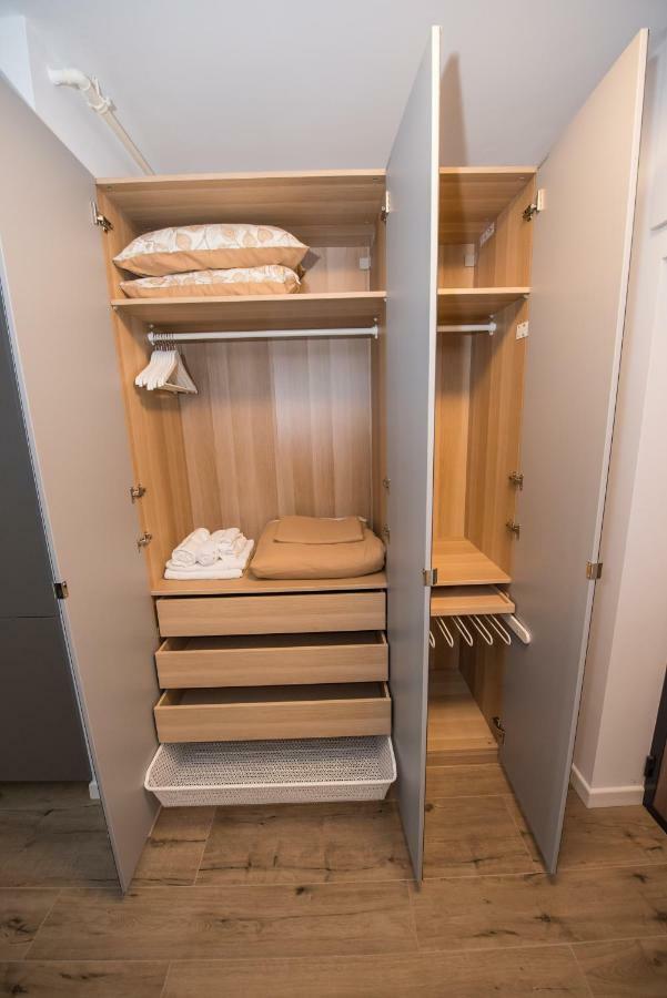 Stylish Stay - Premium - Free Parking & Central Location Oradea Eksteriør billede