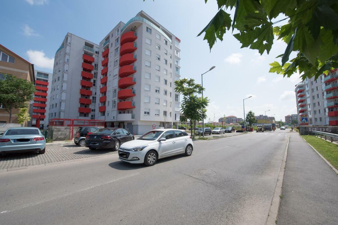 Stylish Stay - Premium - Free Parking & Central Location Oradea Eksteriør billede