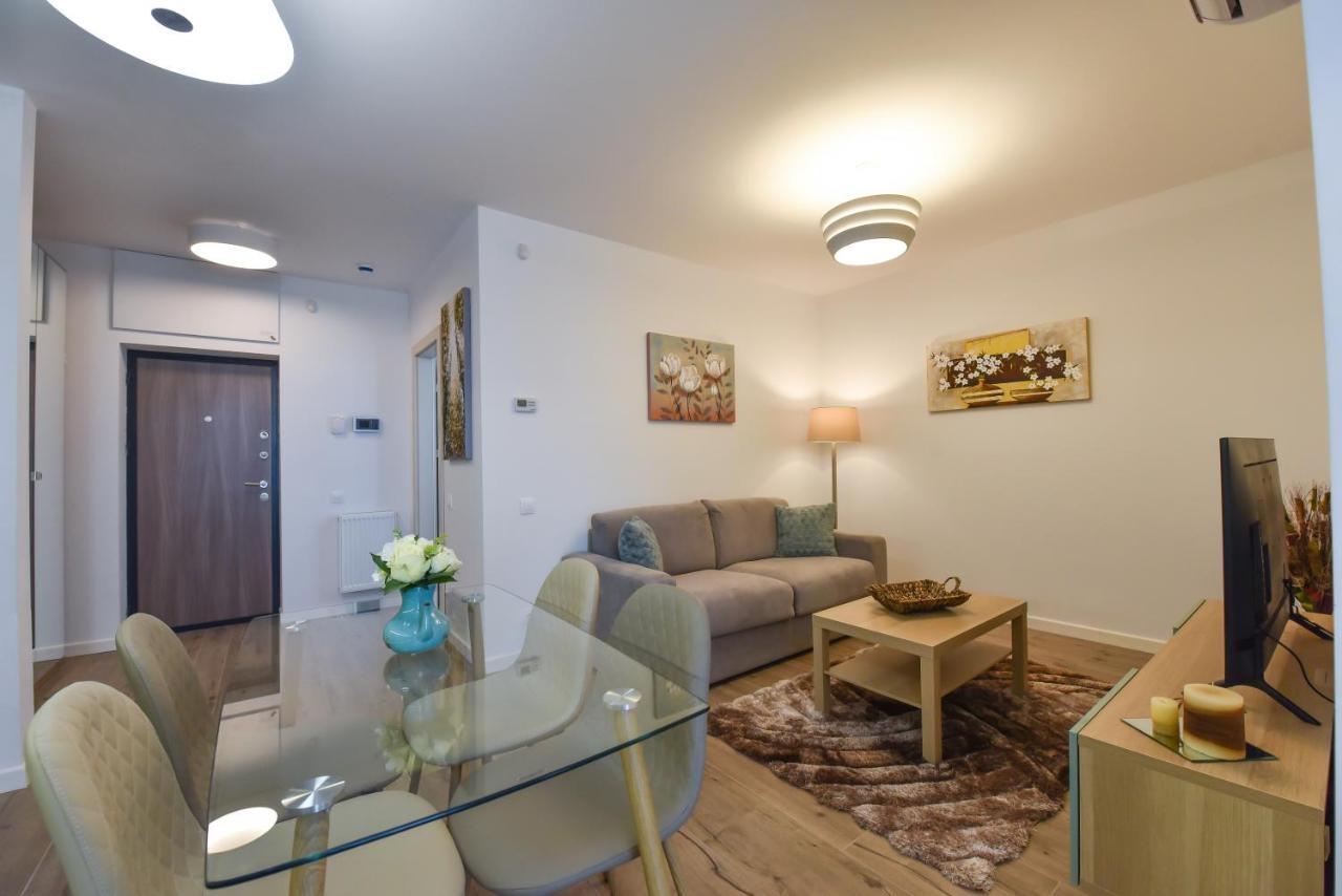 Stylish Stay - Premium - Free Parking & Central Location Oradea Eksteriør billede
